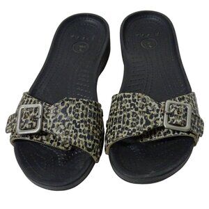 Crocs Leopard Animal Print Slide Sandals Women Size 6 Open Toe Slip-on Buckle